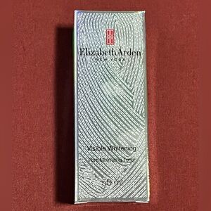 Elizabeth Arden Visible Whitening Pore Minimizing Toner